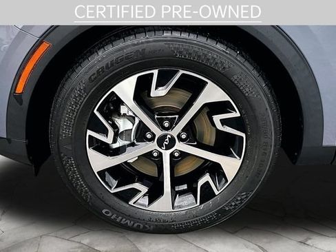 Certified 2023 Kia Sportage EX FWD image 8