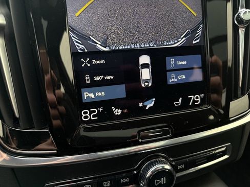 Used 2020 Volvo S90 T8 Inscription w/ Advanced Package image 26