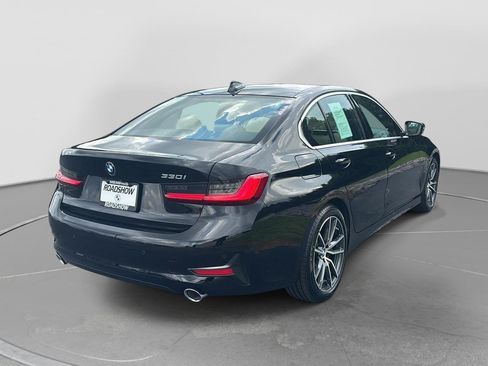 Used 2021 BMW 330i Sedan w/ Convenience Package RWD image 5