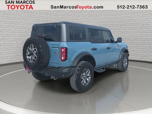 Used 2023 Ford Bronco Badlands image 5