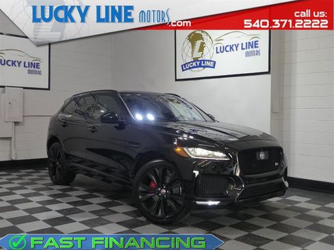 Used 2019 Jaguar F-PACE S image 1