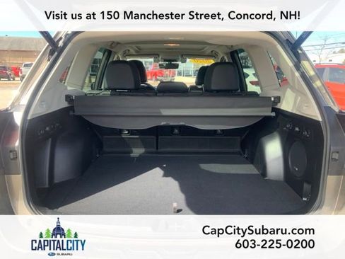 Used 2020 Subaru Forester Touring AWD/4WD image 9