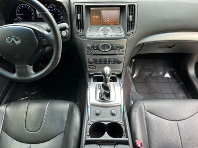 Used 2012 INFINITI G37 Journey w/ Premium Pkg
