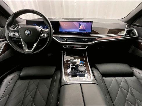Used 2026 BMW X5 xDrive40i AWD/4WD image 21