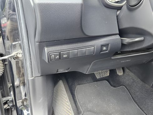 Certified 2023 Toyota Corolla XLE FWD image 14