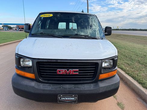 Used 2016 GMC Savana 2500 image 8
