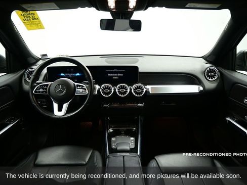 Used 2021 Mercedes-Benz GLB 250 image 8
