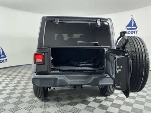 Used 2024 Jeep Wrangler Unlimited Sport AWD/4WD image 21