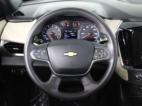 Used 2023 Chevrolet Traverse LS w/ Safety Package FWD image 6