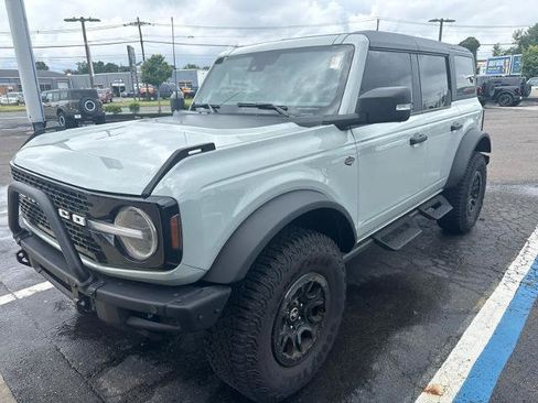 Certified 2024 Ford Bronco Wildtrak AWD/4WD image 3