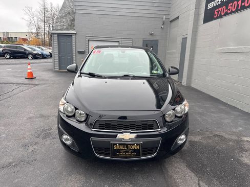 Used 2015 Chevrolet Sonic LTZ image 2