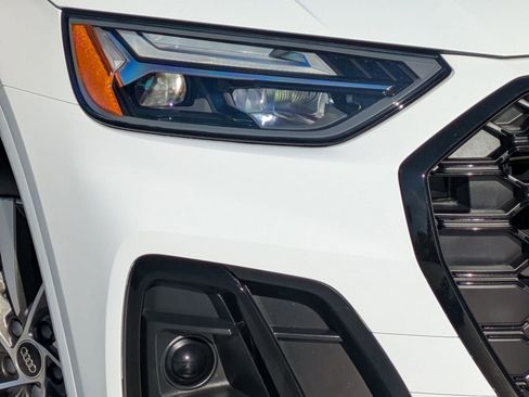 Used 2024 Audi Q5 2.0T Premium w/ Summer of Audi Package image 25