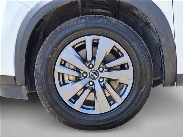 Used 2024 Nissan Pathfinder SV FWD image 24