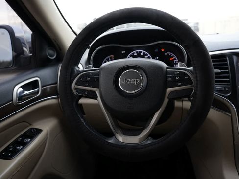 Used 2014 Jeep Grand Cherokee Limited image 9