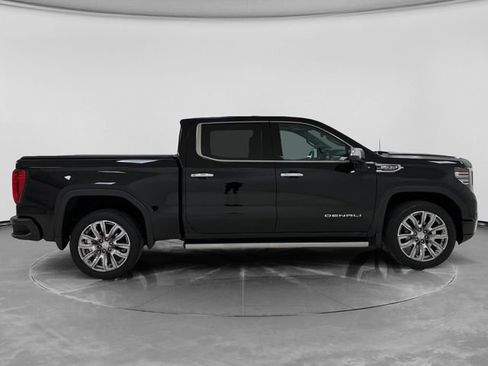 Used 2024 GMC Sierra 1500 Denali w/ Denali Reserve Package AWD/4WD image 2