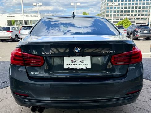 Used 2017 BMW 330i xDrive Sedan AWD/4WD image 6