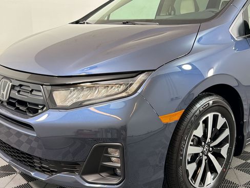 New 2026 Honda Odyssey EX-L image 9