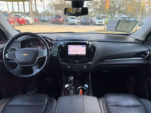 Used 2021 Chevrolet Traverse Premier w/ Redline Edition image 11