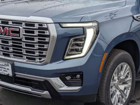 New 2026 GMC Yukon Denali w/ Advanced Technology Package AWD/4WD image 9