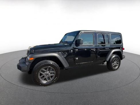 Used 2025 Jeep Wrangler Unlimited Sport AWD/4WD image 8