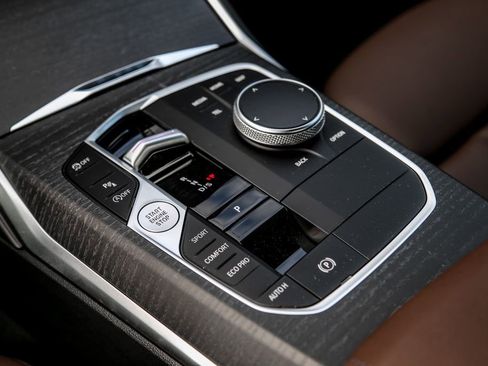 New 2026 BMW 330i xDrive Sedan w/ Premium Package image 15