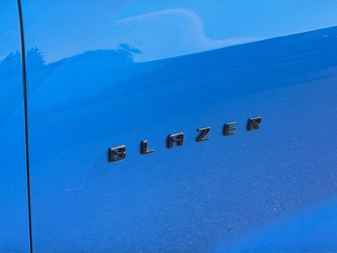 Used 2024 Chevrolet Blazer LT w/ Convenience Package AWD/4WD image 34