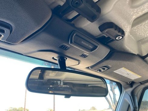 Used 2019 Jeep Wrangler Sport image 25