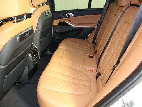 New 2026 BMW X5 sDrive40i w/ M Sport Package image 13