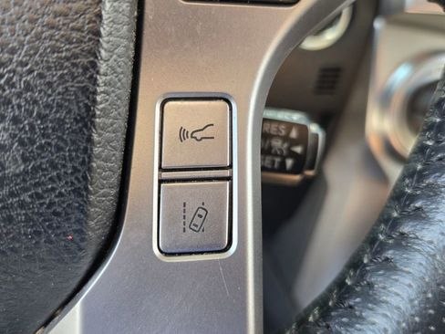 Used 2023 Toyota 4Runner Limited image 28