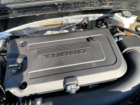 Used 2022 Buick Envision Preferred w/ Sport Touring Package image 33