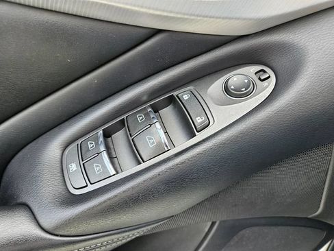 Used 2021 INFINITI Q50 Luxe RWD image 30