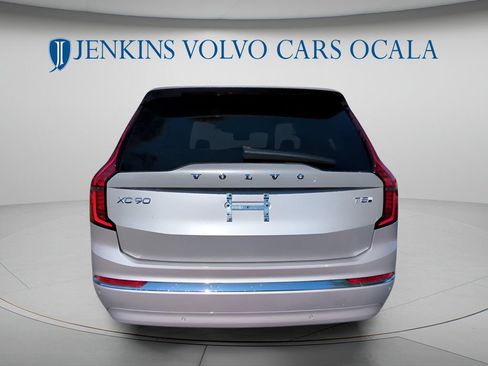 New 2026 Volvo XC90 T8 Plus AWD/4WD image 5