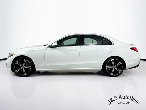 Used 2022 Mercedes-Benz C 300 Sedan w/ Exclusive Trim Package image 4