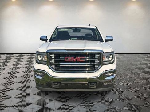 Used 2018 GMC Sierra 1500 SLT w/ SLT Premium Package AWD/4WD image 2