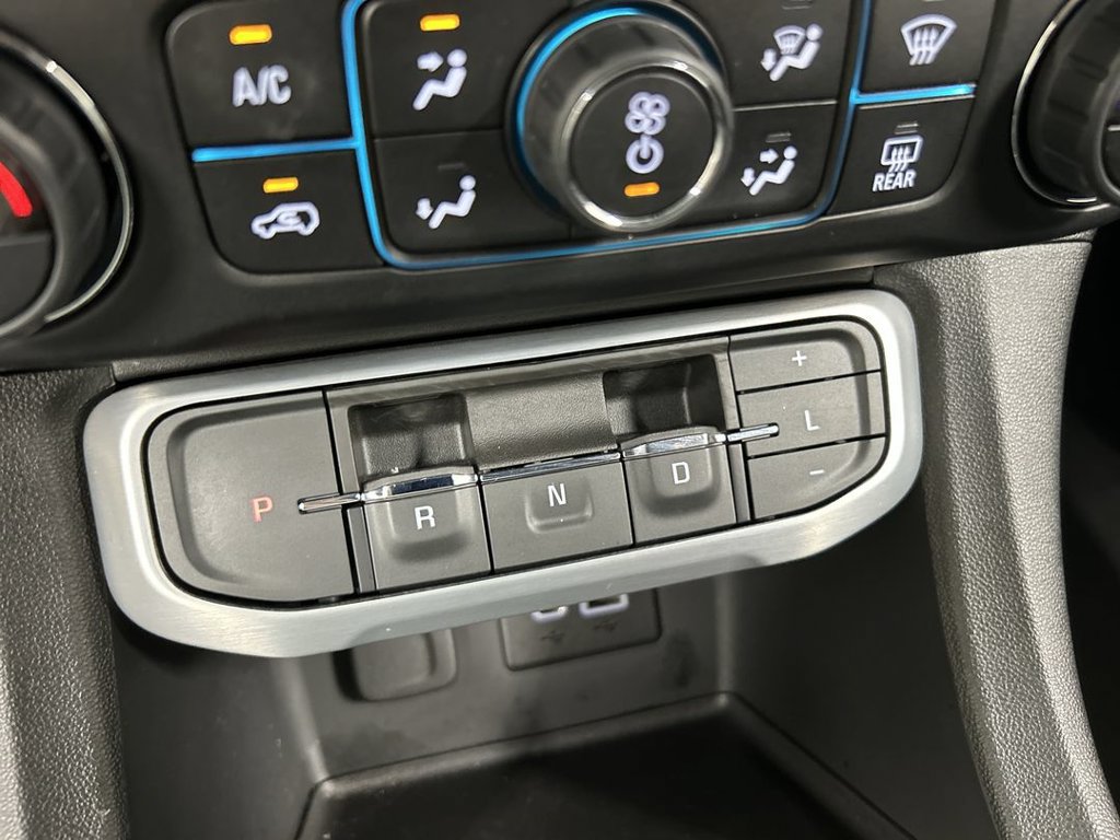 Used 2021 GMC Acadia SLE w/ Driver Convenience Package AWD/4WD image 17