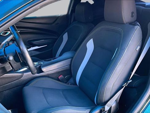 Used 2020 Chevrolet Camaro LS RWD image 8