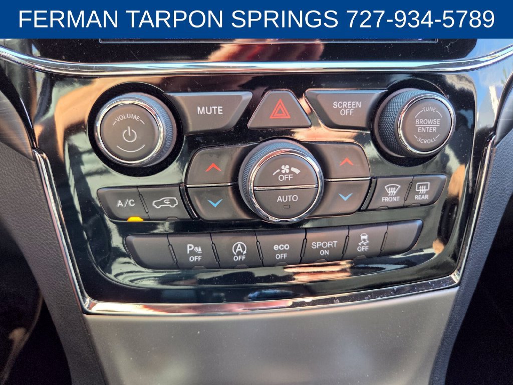 Used 2020 Jeep Grand Cherokee Altitude RWD image 25
