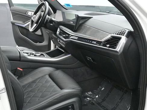 Used 2025 BMW X5 xDrive40i image 15