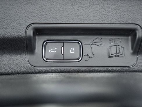 Used 2020 Ford Explorer ST w/ ST Street Pack image 27