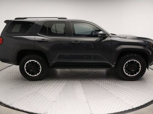 Used 2025 Toyota 4Runner TRD Off-Road AWD/4WD image 7