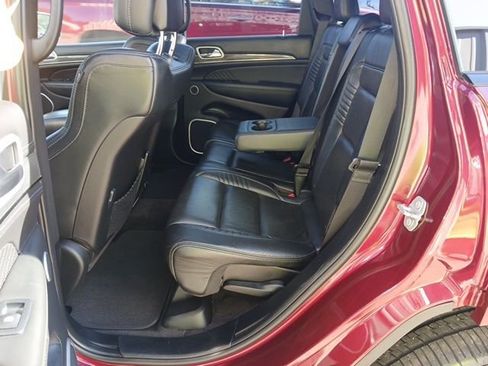 Used 2018 Jeep Grand Cherokee Trackhawk AWD/4WD image 32