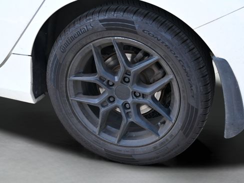 Used 2018 Honda Civic LX image 28