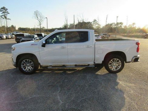 Used 2022 Chevrolet Silverado 1500 LTZ image 8