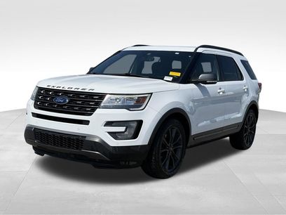 Used 2017 Ford Explorer XLT w/ Equipment Group 202A