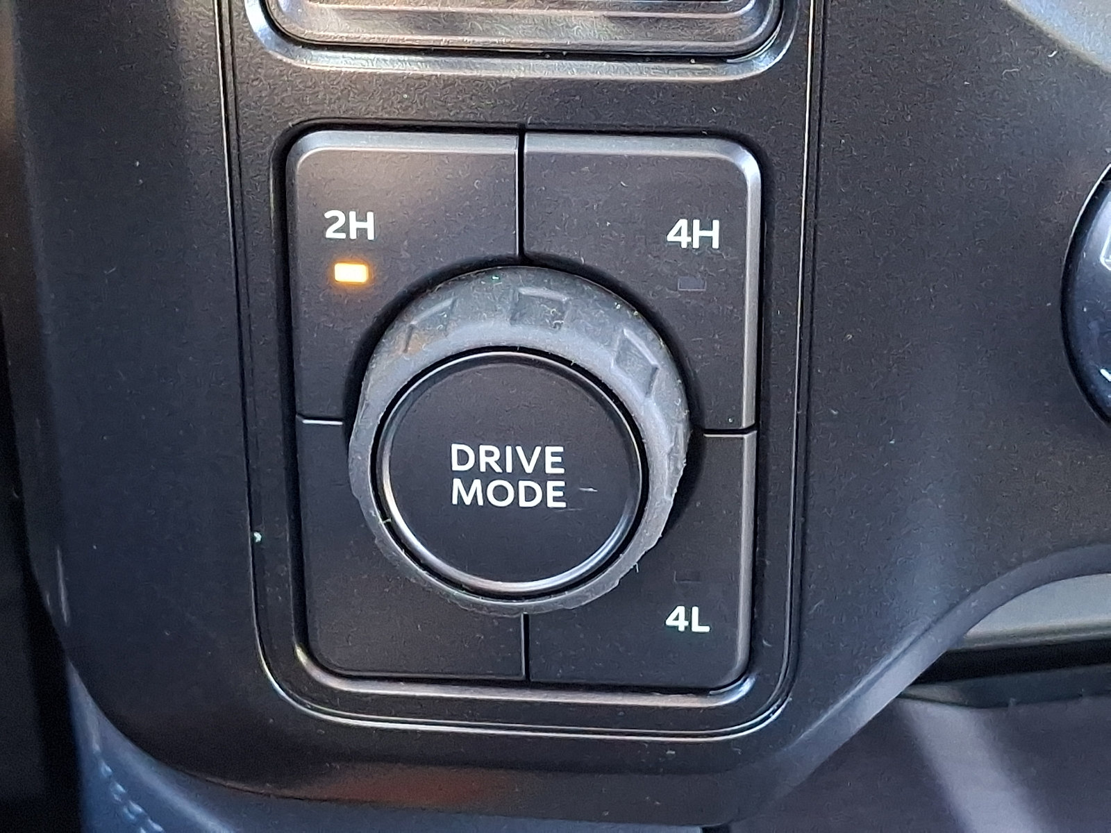 Certified 2027 Ford F450 Platinum AWD/4WD image 32