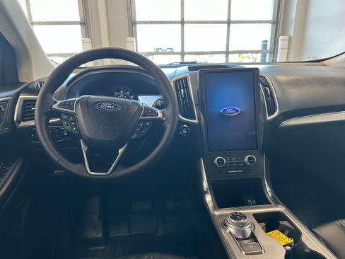 Used 2024 Ford Edge Titanium w/ Equipment Group 301A AWD/4WD image 16