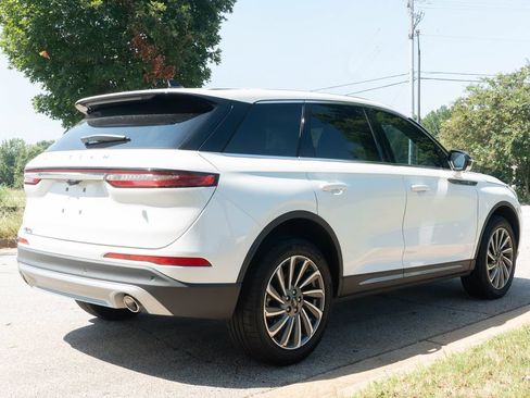 Used 2025 Lincoln Corsair Reserve FWD image 8