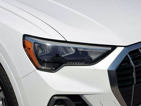 Used 2022 Audi Q3 2.0T Premium AWD/4WD image 9