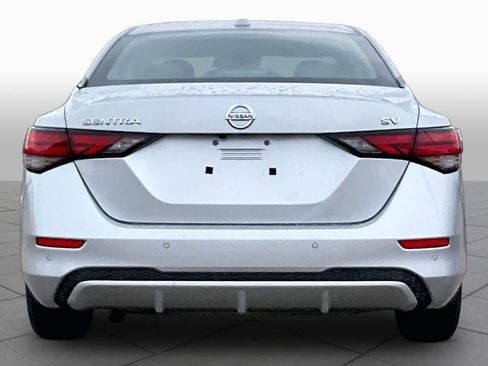 Used 2022 Nissan Sentra SV FWD image 5