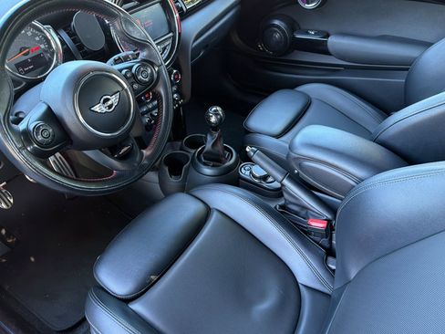Used 2018 MINI Cooper S FWD image 11